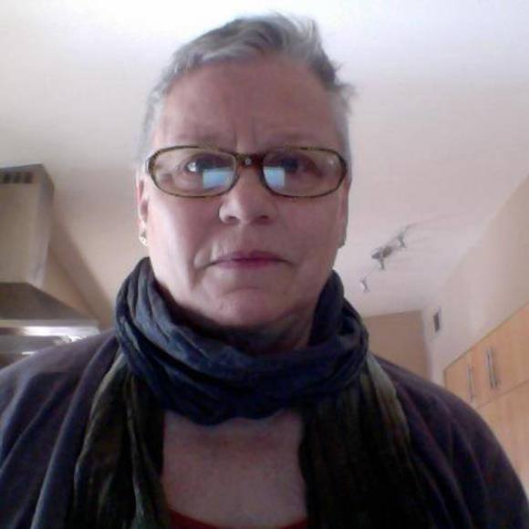 Meet your Posher, Carol - Picture 1 of 1